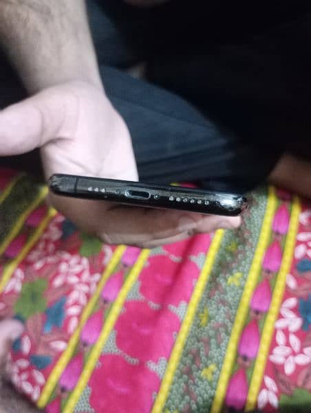Iphone Xs 64 Gb non pta Black 9