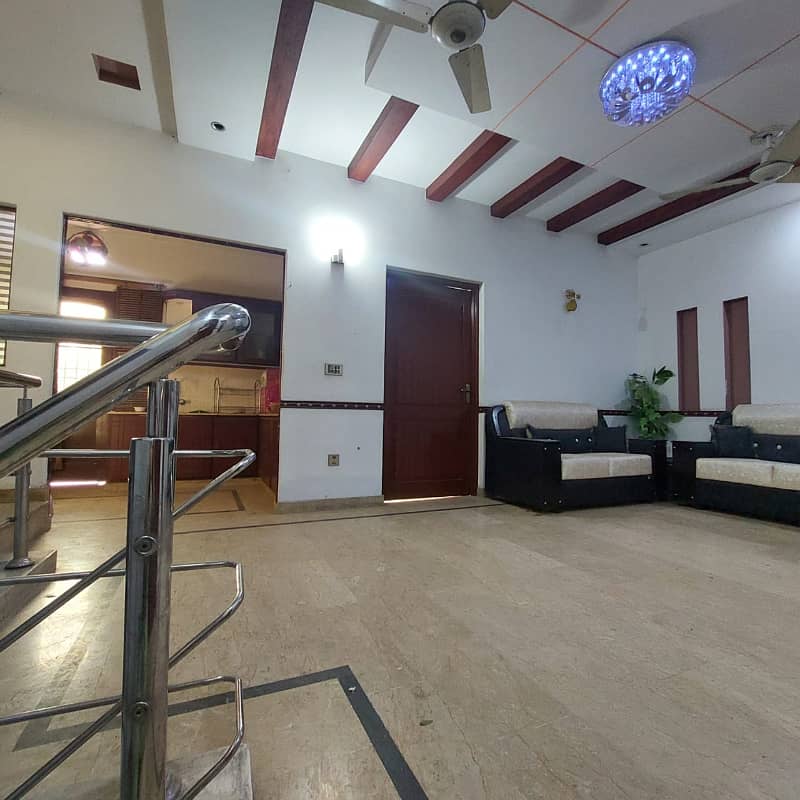 Upper Portion Available For Rent In Johar Town Block R-1 10