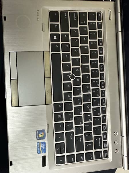 Hp Elitebook 8470p i5 3rd gen 5