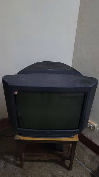 Sony classic tv for sale! Crystal clear High bass sound 1