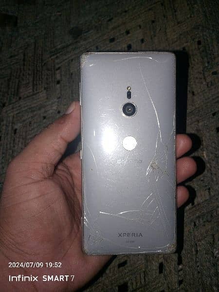 Sony Xperia Non Pta arjent sale 1