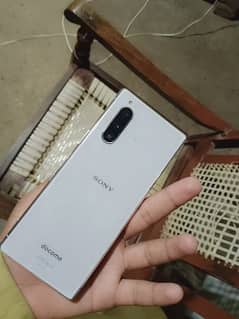 Sony Xperia 5 0