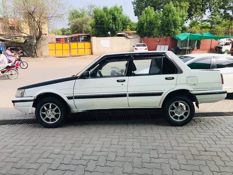 Toyota Corolla XE 1986 3