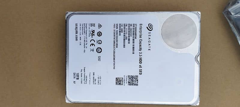 Seagate Enterprise Capacity 3.5 HDD V6 10TB 1