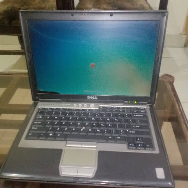 Dell d6 20 laptop for sale in reasonable price. 5