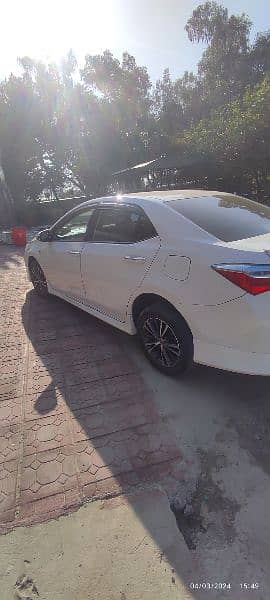 Toyota Corolla Altis 2022 4