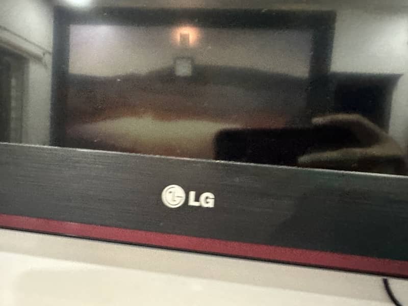 Lg tv 32 inch 3