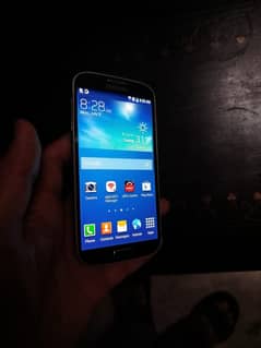 Samsung Galaxy S4 (2 GB, 16 GB) 0