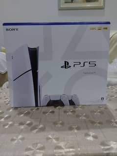 PS 5 slim Disc version with 2 controllers