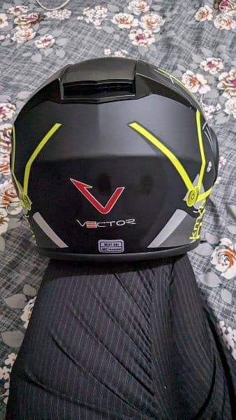 Original 3 in 1 flip Vector helmet imported from Uk 8