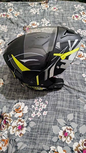 Original 3 in 1 flip Vector helmet imported from Uk 13