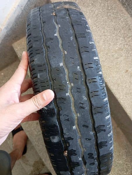 tyres urgent sale best for Suzuki mehran and Bolan 0