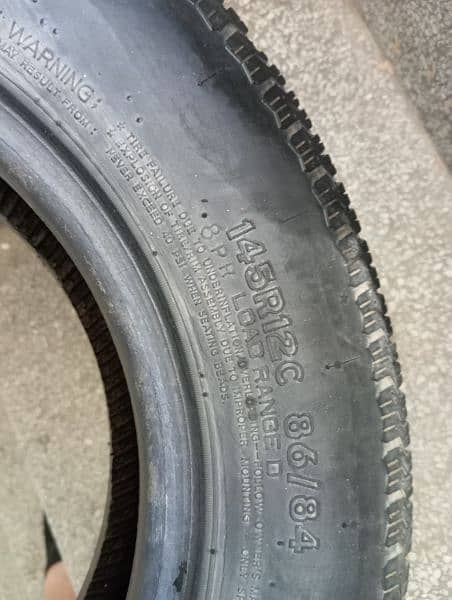 tyres urgent sale best for Suzuki mehran and Bolan 2