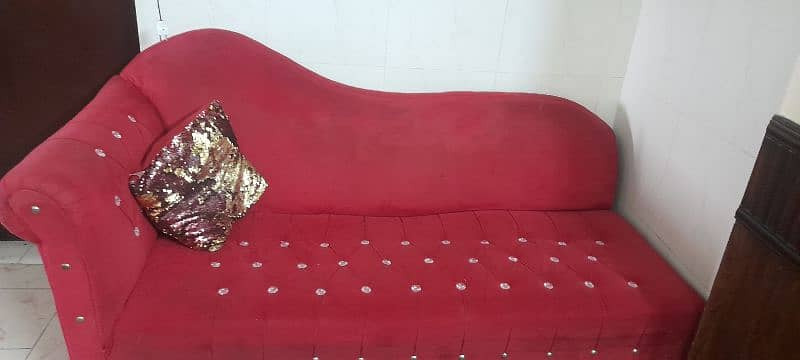 3 seater deewan with matching rug 3