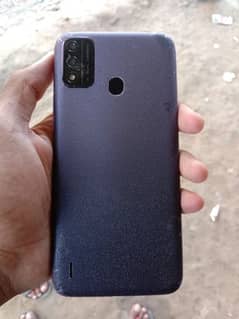 itel a48 10 9 condition hai with charger