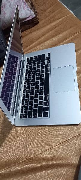 apple macbook air 2015 0