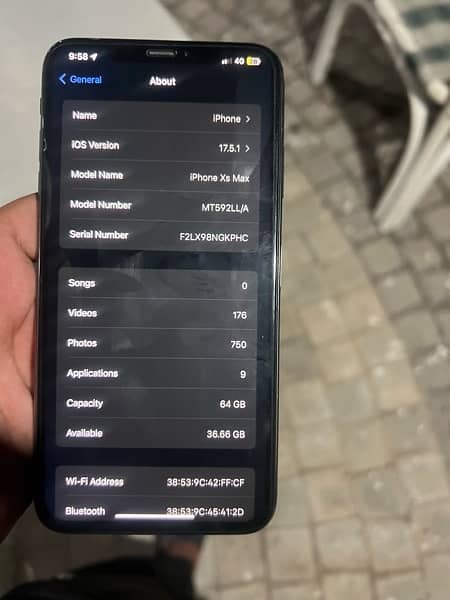 iphone xs  Max 64 Gb Pta approved black colour 5