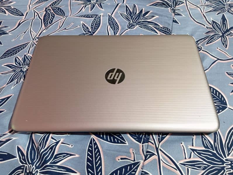 HP Notebook core i5 6 ger nation 0