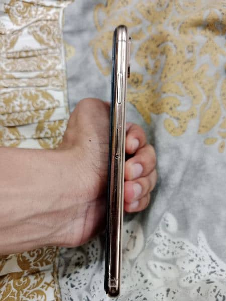 iPhone xs max non pta 64 gb 4