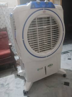 Boss inverter air cooler