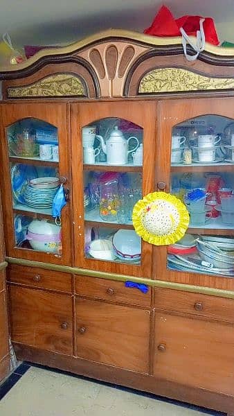 Showcase,,,iron stand,,,cupboard. 0