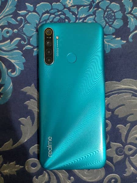 Realme 5i 6