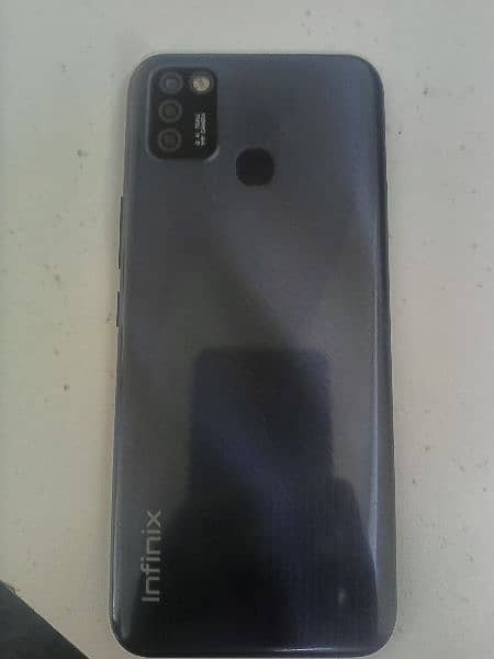 Infinix Smart 6 4