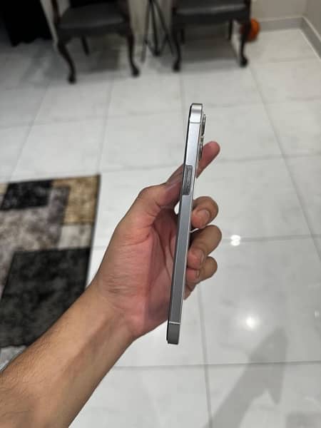 iphone 12 pro max 256gb pta approved 3