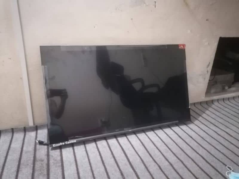 TCL 43" S5400 LED 0