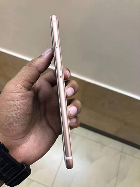 iPhone 8 Plus Non PTA 4