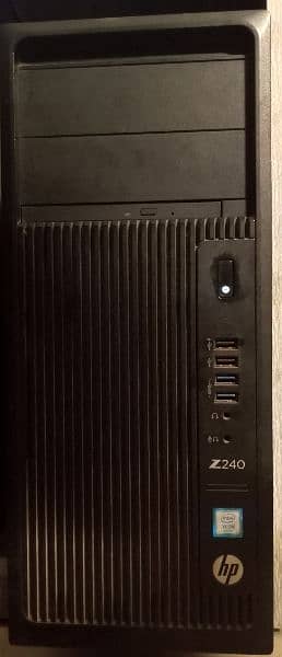 hp workstation Z240 0