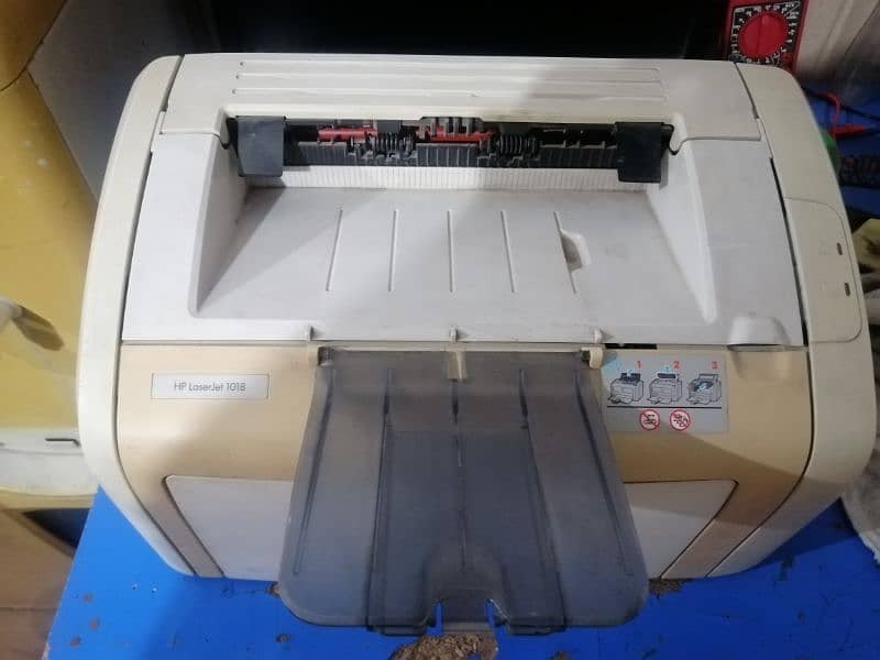 Epson L220 / Hp Laserjet 1018 printers selling urgently 4