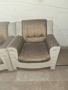 Sofa set for sale, good condition