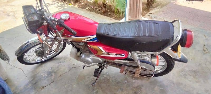 Honda CG 125 Model 2021 5