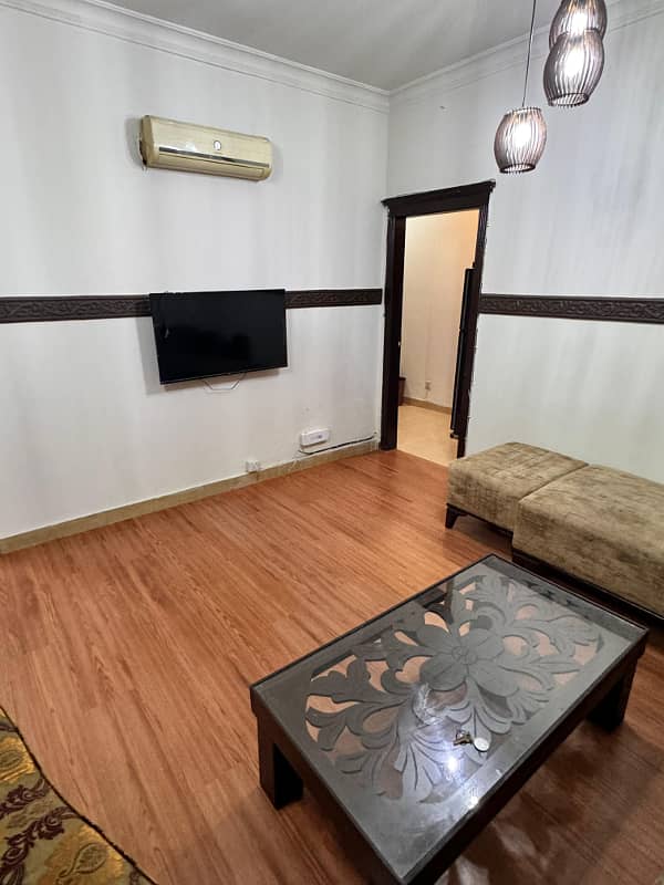 1 Bedroom Fully furnished Apartment available for rent in F11 2