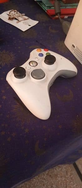 xbox 360 jtag with two controllers 1