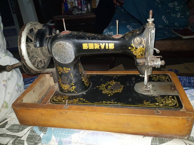 servis sewing machine 0