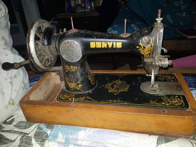 servis sewing machine 1