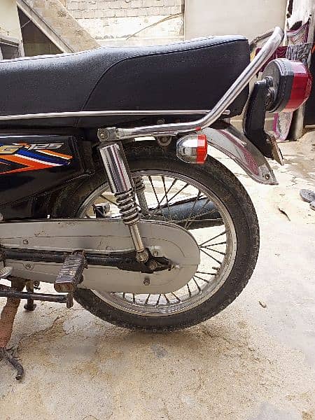 Honda125 6