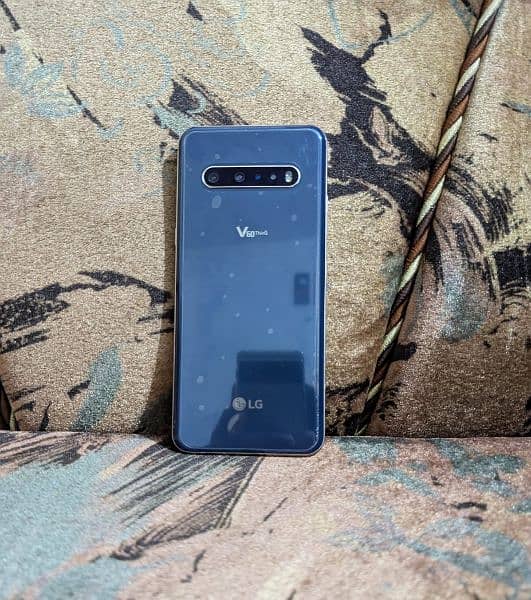 LG V60 3