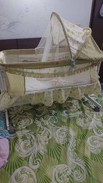 Baby cot 5