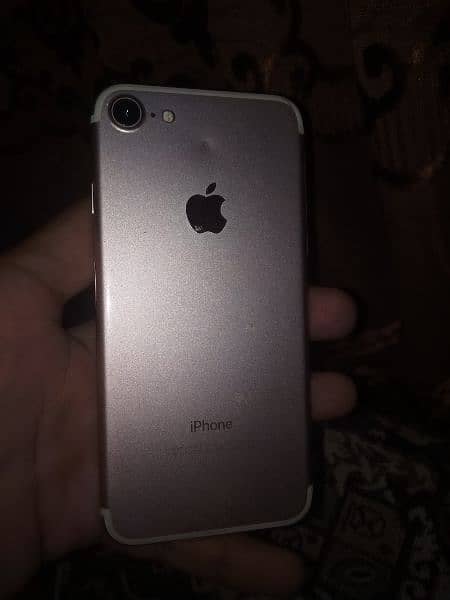 Iphone 7 128GB PTA 7