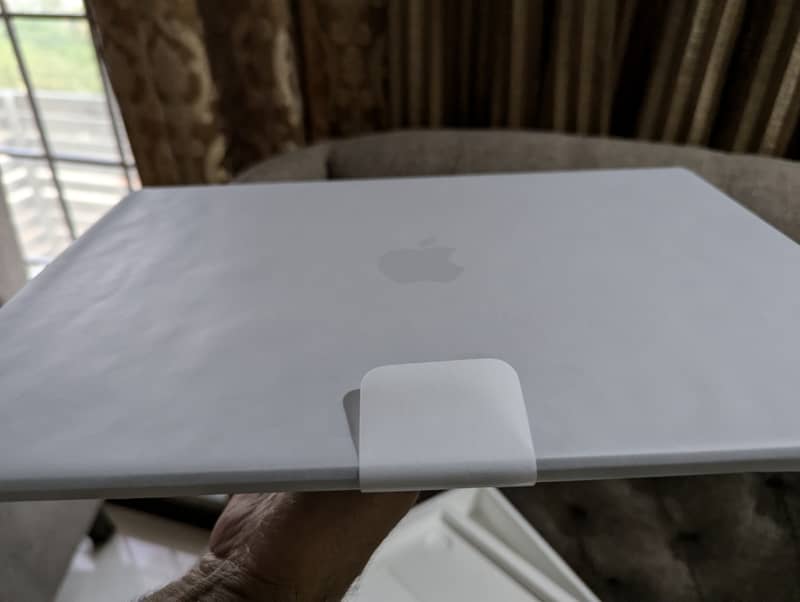 Macbook air 15 inch m3 chip brand new 2