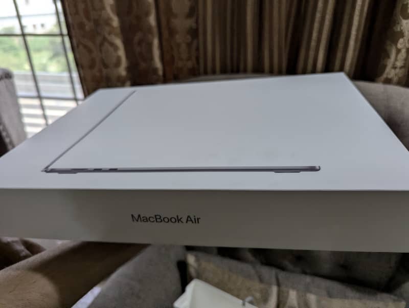 Macbook air 15 inch m3 chip brand new 7