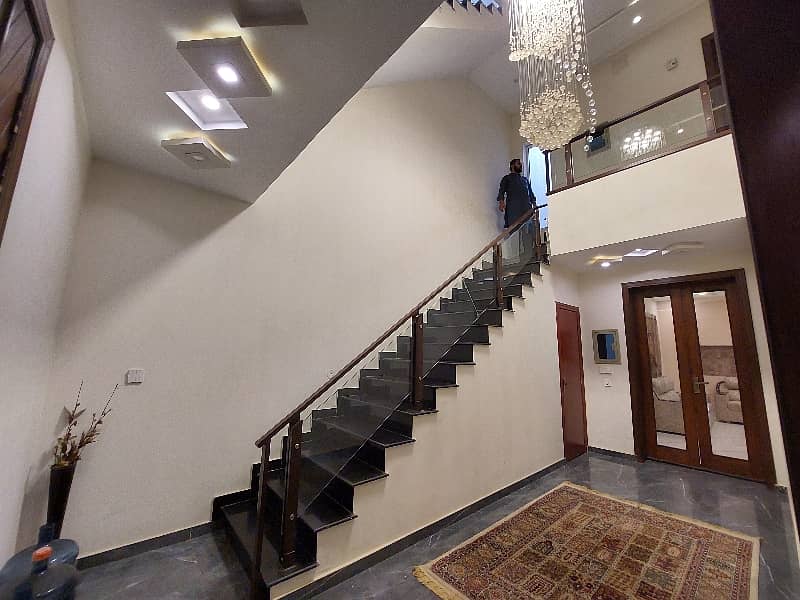 10 Marla Brand new Facing Park 50ft Road House For Sale Johar town 13