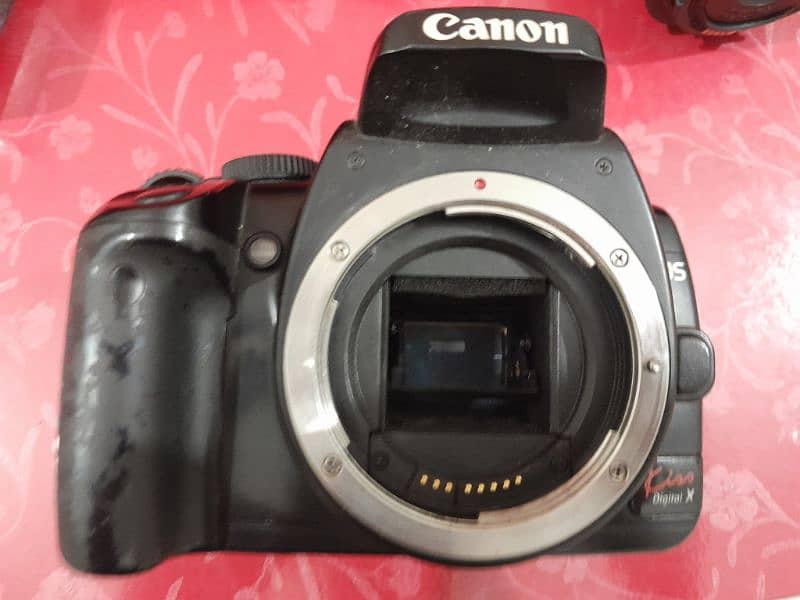 Canon 400d  | DSLR | Camera | 35 to 80 mm zoom lens | 50 mm prime lens 1