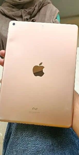 iPad 7 gene all ok good 10/10 condition with box exchange possible 0
