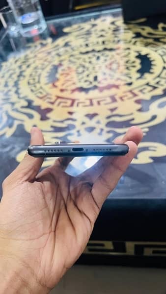 iPhone 11 non pta factory unlock 64 gb 5