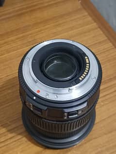 Sigma 17-50mm DC  F/2.8 Canon EF mount lens