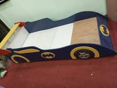 bat man character baby bed 2 peice condition good metal frame sokid